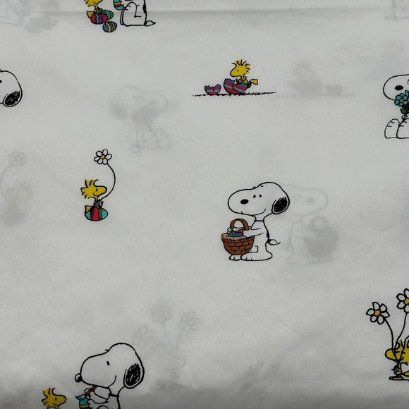 Peanuts Snoopy & Charlie Brown Twin Sheet 1  Flat Sheet  Berkshire - Picture 2 of 7